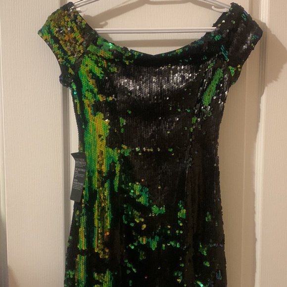 Guess mermaid sequin mini dress - Picture 1 of 3